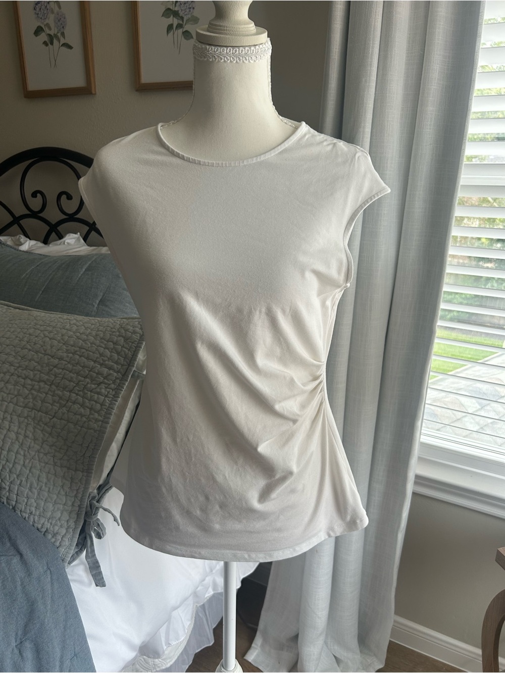 Theory Women's White Cap-Sleeve Pleated Tee